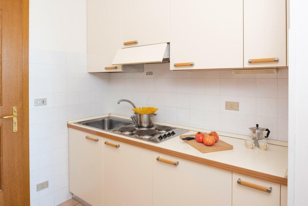 Casa Claire Apartment Bardolino Exterior photo